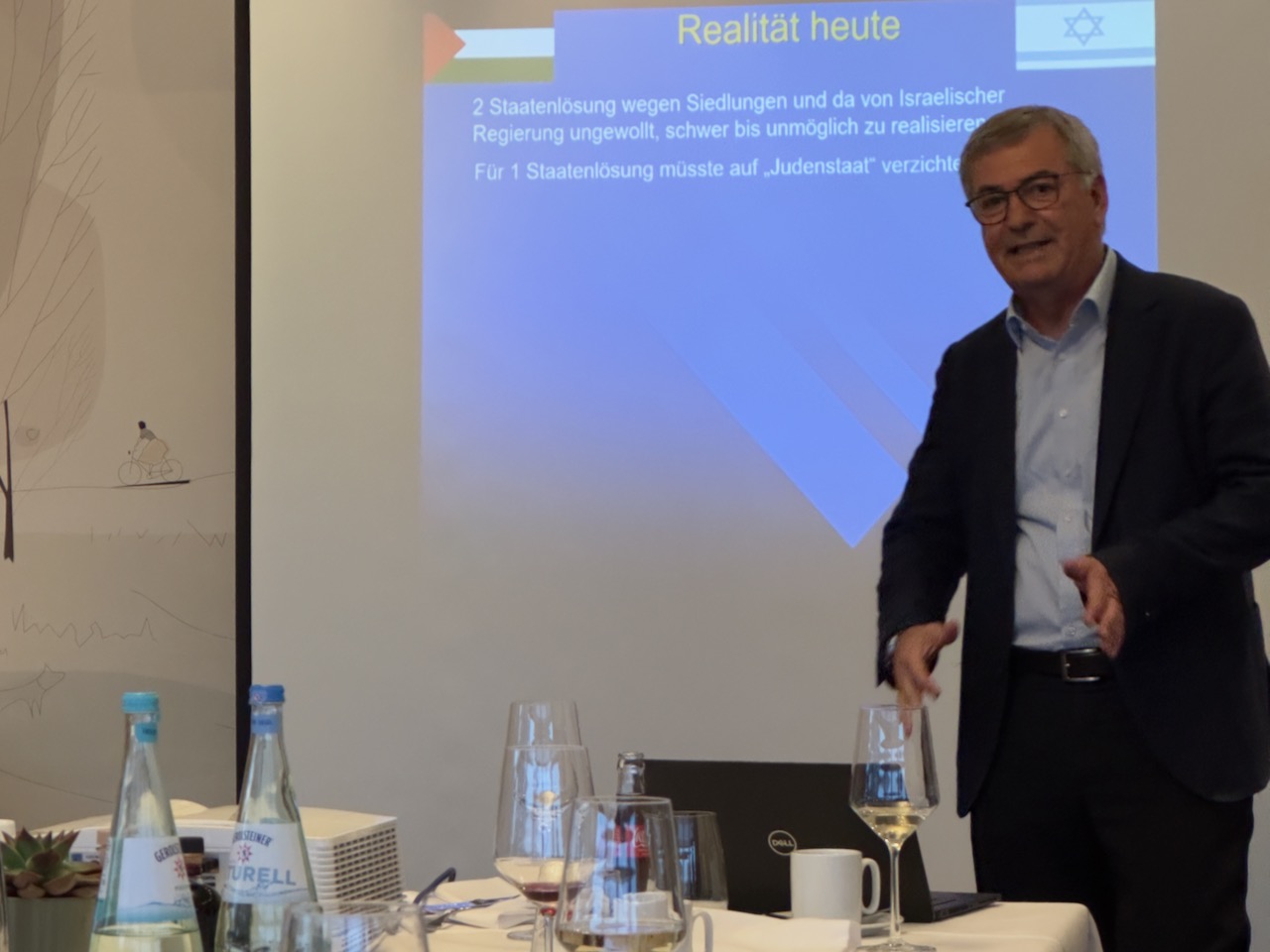 Foto: Prof. Dr. Ghaleb Natour beim MAC Club